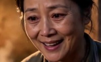 《一饭之恩：三十年后为她撑腰（42集）》精彩短剧在线免费看