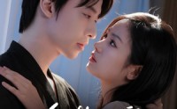 《偷藏月亮（64集）》热门短剧在线免费赏