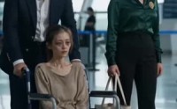 《穿书后我成全女友和她的白月光（35集）》高分短剧完整在线观看