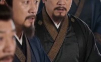 《女扮男装后，我成了禁军统领（49集）》高分短剧免费在线点播