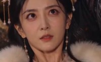 《一头撞碎刺客胸骨，你说你是柔弱女子（60集）》优质短剧全集免费点播