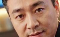 《被银行开除后，我撤光了两亿存款（40集）》热门短剧在线高清收看
