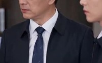 《你一个顺路司机，咋成公司大佬了（30集）》免费短剧高清全集观看