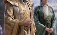 《金牌宠物护理师穿进全妖师门（70集）》爆款短剧无广告在线观看