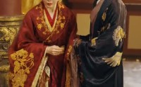 《邪王追妻（86集）》独家短剧免费观看