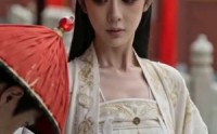 《半生宫墙半生烬（73集）》热门短剧免费在线直看