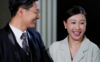 《新婚五十岁大叔全家爆宠我（65集）》温馨短剧一睹为快