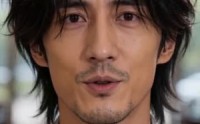 《五一嫌贵，退单后他悔哭了（65集）》免费在线看短剧全集