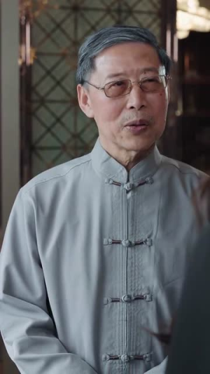 万人之上（80集）今日最火短剧
