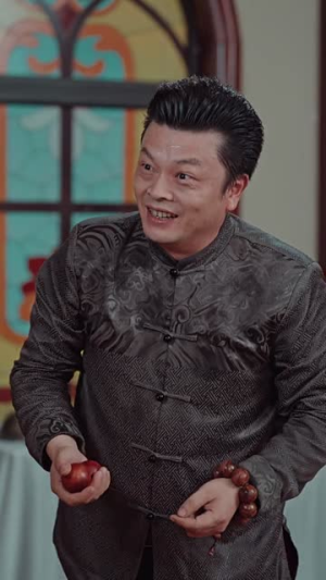 我在人间摆地摊（65集）热播短剧追不停