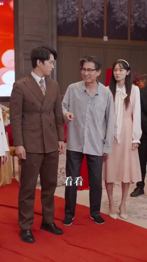 功成名就后，我回乡光耀师门（32集）看精彩短剧