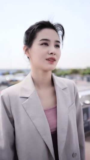 奈何少将要娶我短剧每日分享