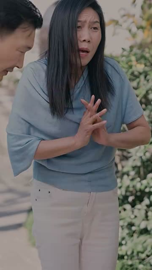 捡了个老公是大佬（99集）全集