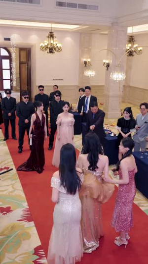 总裁夫人如此多娇（68集）超火热门短剧
