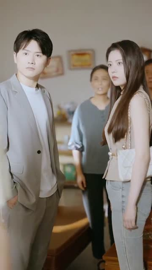 老伴病后，亲女儿给我撑腰（55集）视频在线看