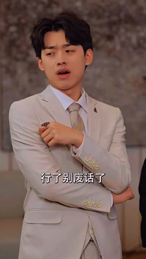 我的绝色美女房客（70集）全网短剧抢先看