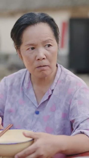 重生70开局就找漂亮的她 (83集)精彩短剧看不停