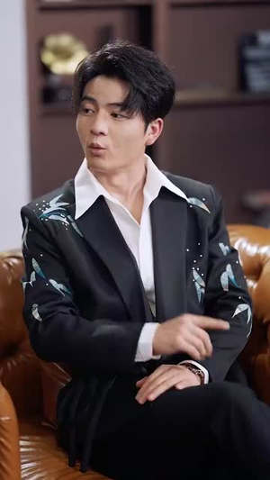 绝美师尊让我下山找明星老婆(72集) 绝美师尊让我下山找明星老婆(72集)超爽短剧推荐