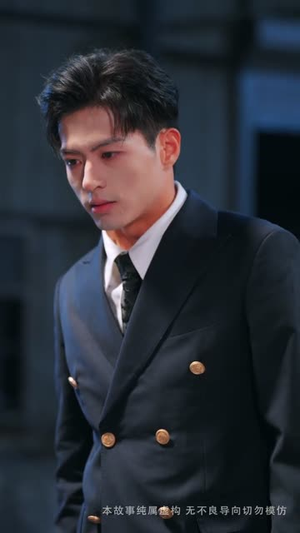 东拼西凑一家人 (66集)  东拼西凑一家人 (66集) 免费短剧看全集