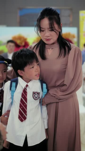 中年被裁后，我拿下总裁弟弟（66集）去哪里看