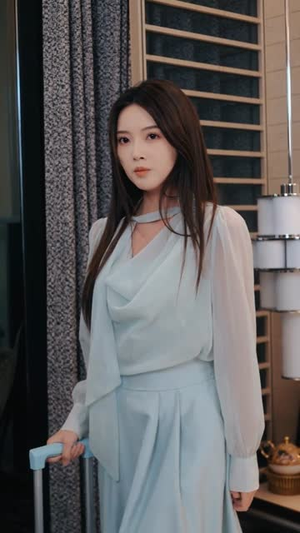 我本痴心自缚（70集）追短剧关注我