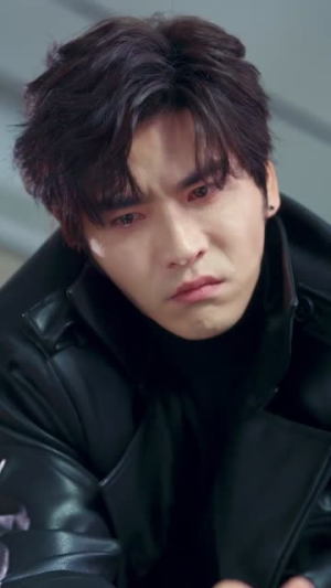 我身体里的那个他(70集) 我身体里的那个他(70集)免费热门短剧