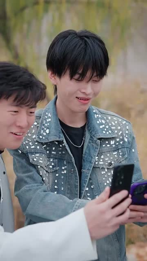 装穷被丢进恋爱盲盒后（71集）完整版免费观看