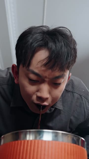 邪祟迷局：重生少年护校花（80集）短视频追剧推荐