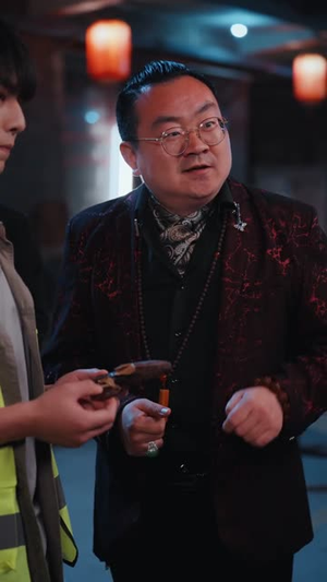 被拖欠工资，农民工觉醒了透视眼（96集）在哪里可以全集