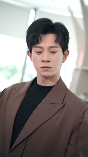 我能看到人生剧本（77集）热门短剧推广