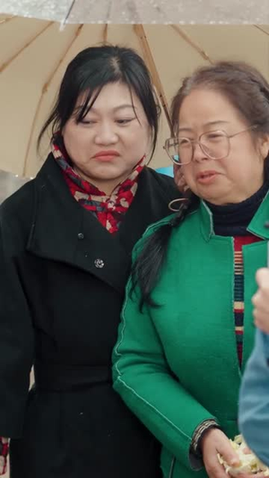 穿书八零，甩了前夫后我爆火全省（50集）精彩片段